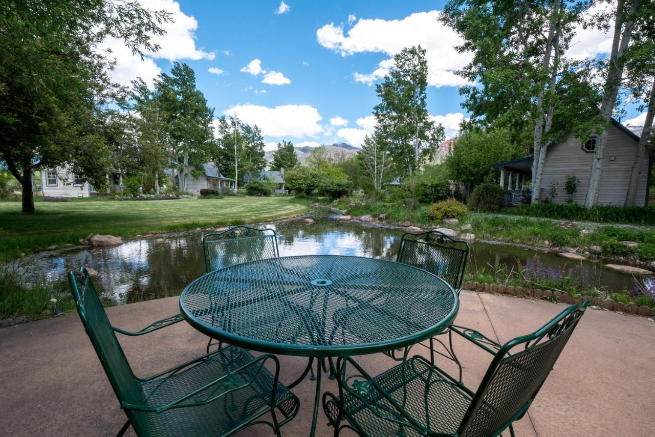 Apple Orchard Inn Hermosa Εξωτερικό φωτογραφία