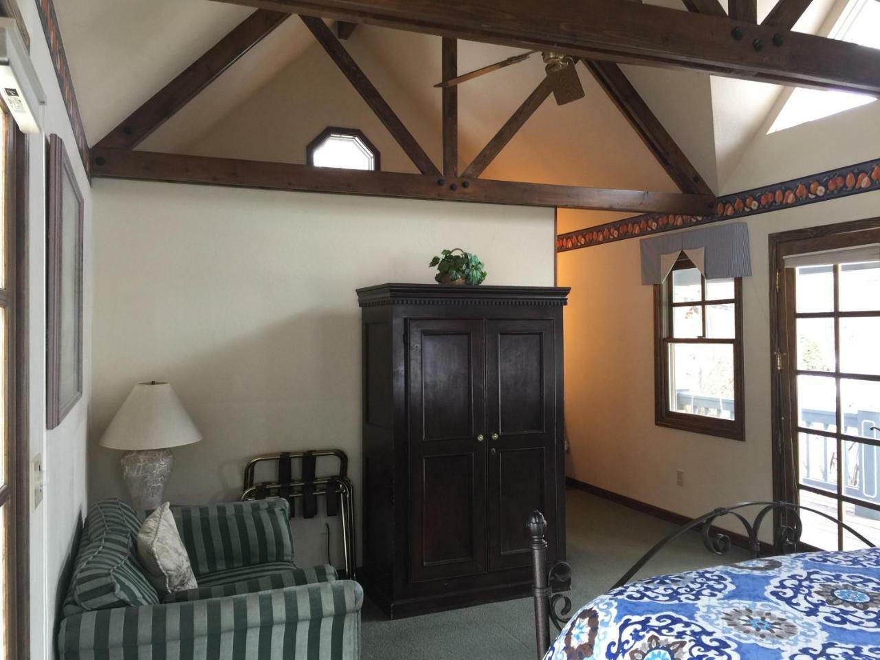 Apple Orchard Inn Hermosa Δωμάτιο φωτογραφία