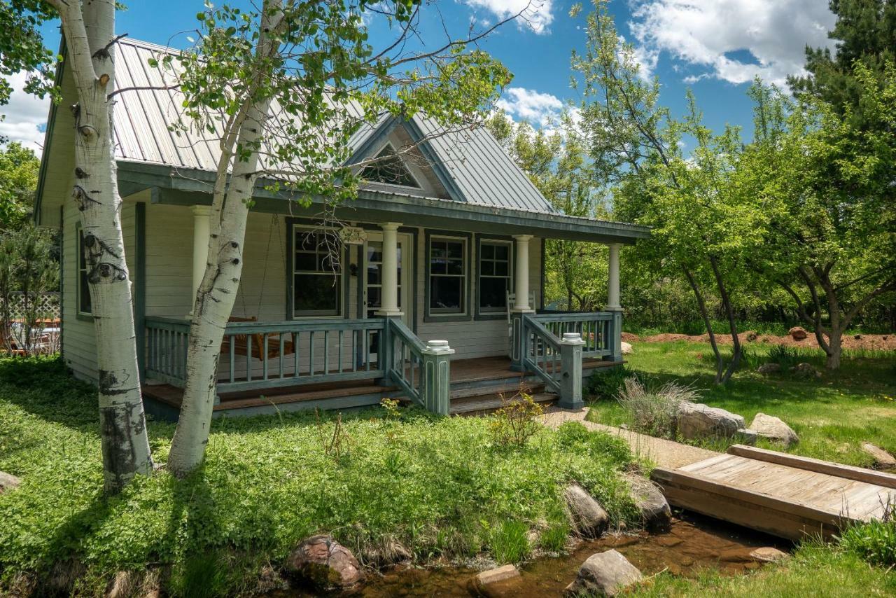 Apple Orchard Inn Hermosa Εξωτερικό φωτογραφία